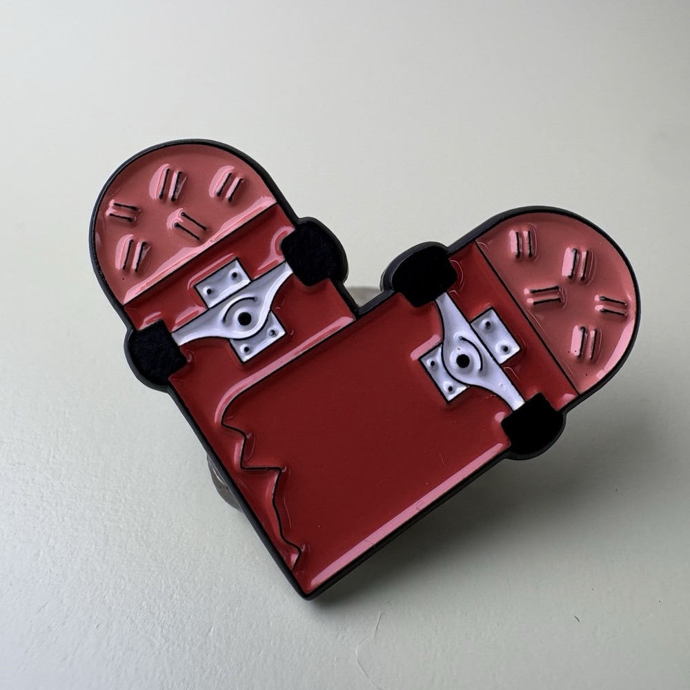 Broken Skateboard Heart Enamel Lapel Pin Rubber Back Skater Sk8r Love